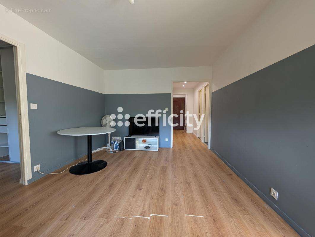 Appartement à EPINAY-SUR-SEINE