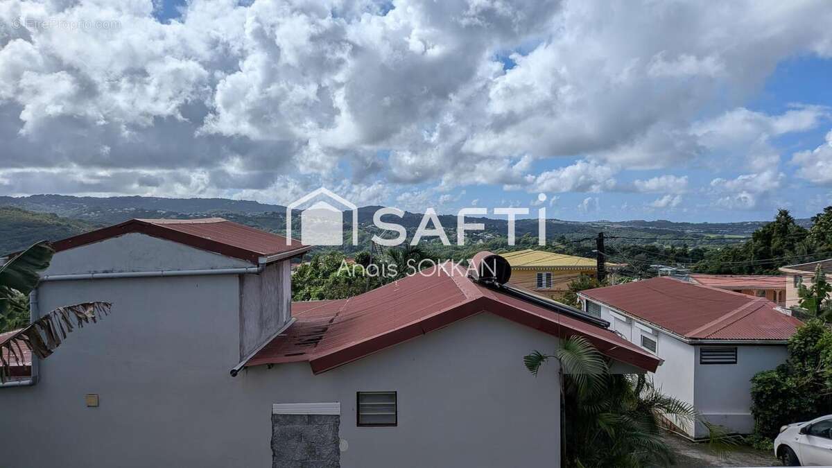 Photo 2 - Maison à SAINT-ESPRIT