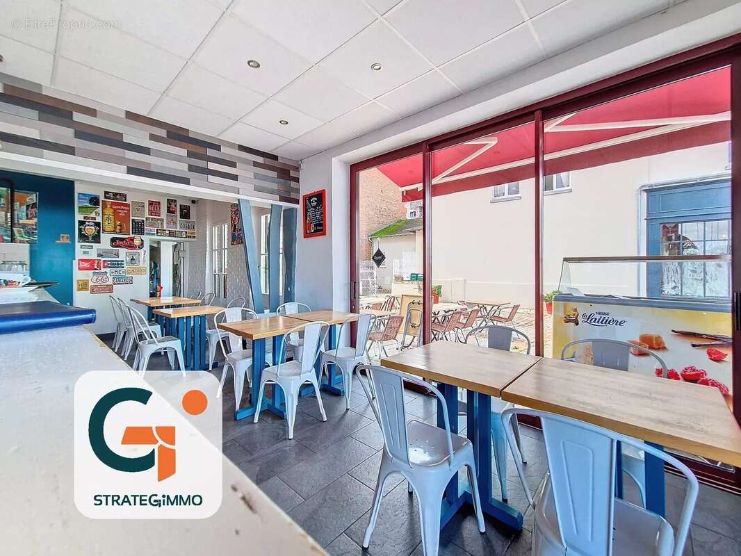 Commerce à LA BOUILLE