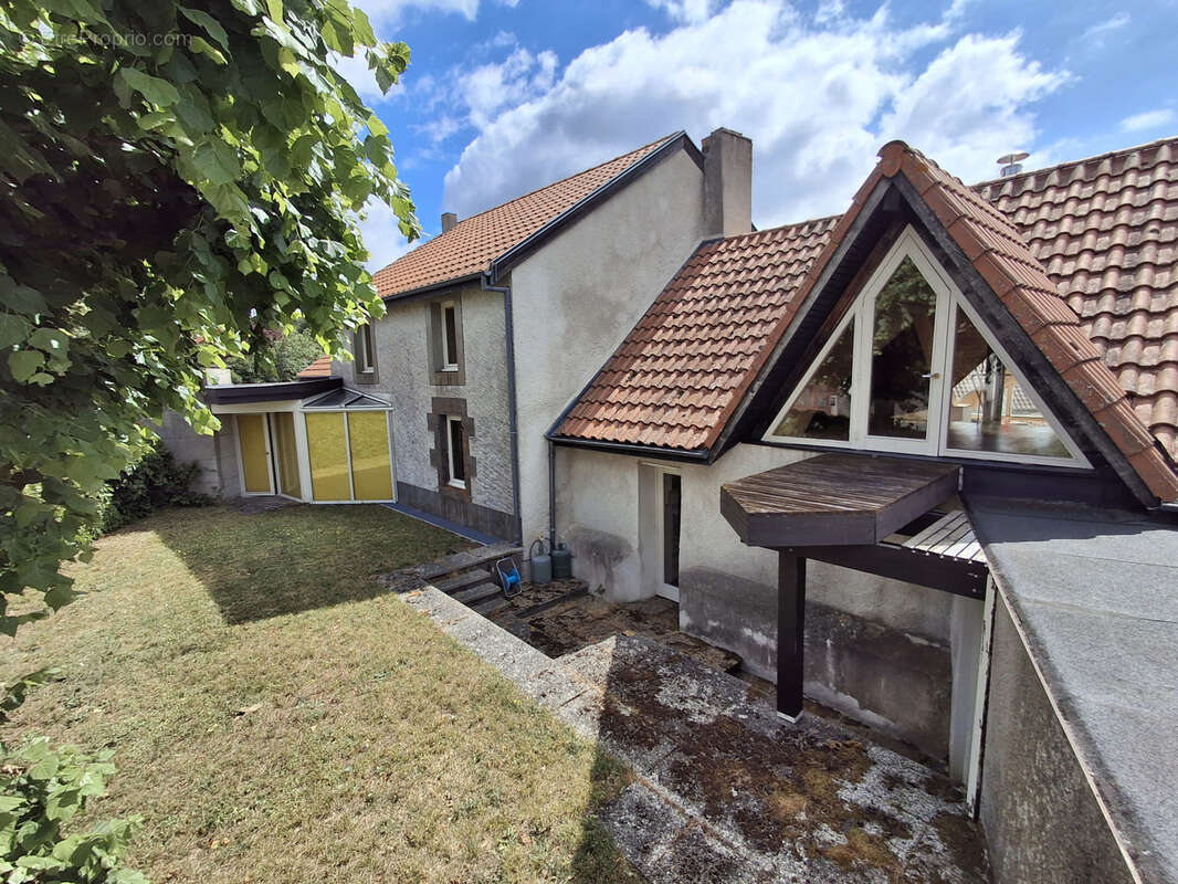 Maison à CHATELGUYON