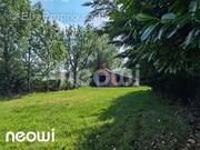 Terrain à SAINT-MAMET-LA-SALVETAT