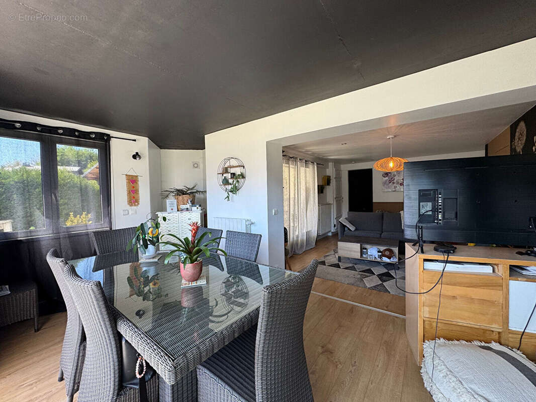 Maison à ALBERTVILLE