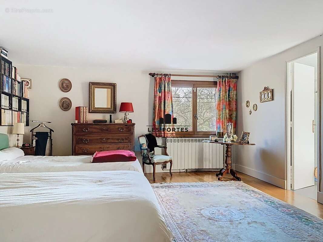 Maison à MILLY-LA-FORET