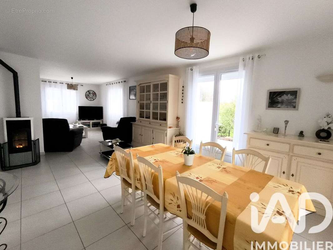 Photo 3 - Maison à LA BOISSIERE-DES-LANDES