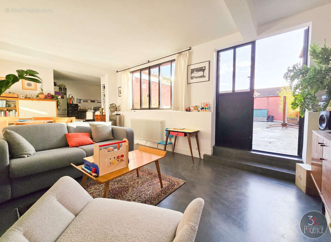 Appartement à MONTREUIL