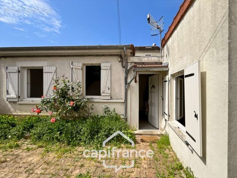 Maison à ORMESSON-SUR-MARNE