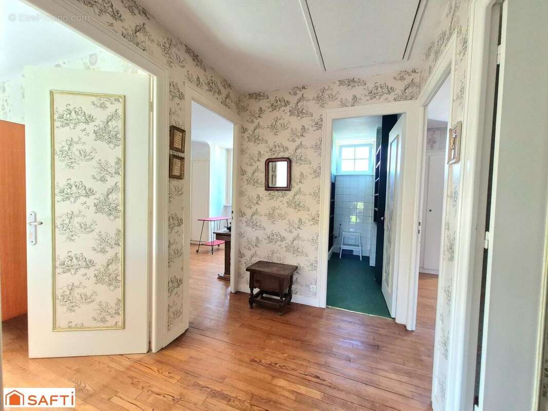 Maison 125 m² à Saint-Vougay  - photo 8