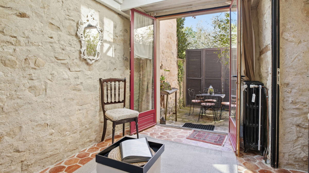 Maison à GREZ-SUR-LOING