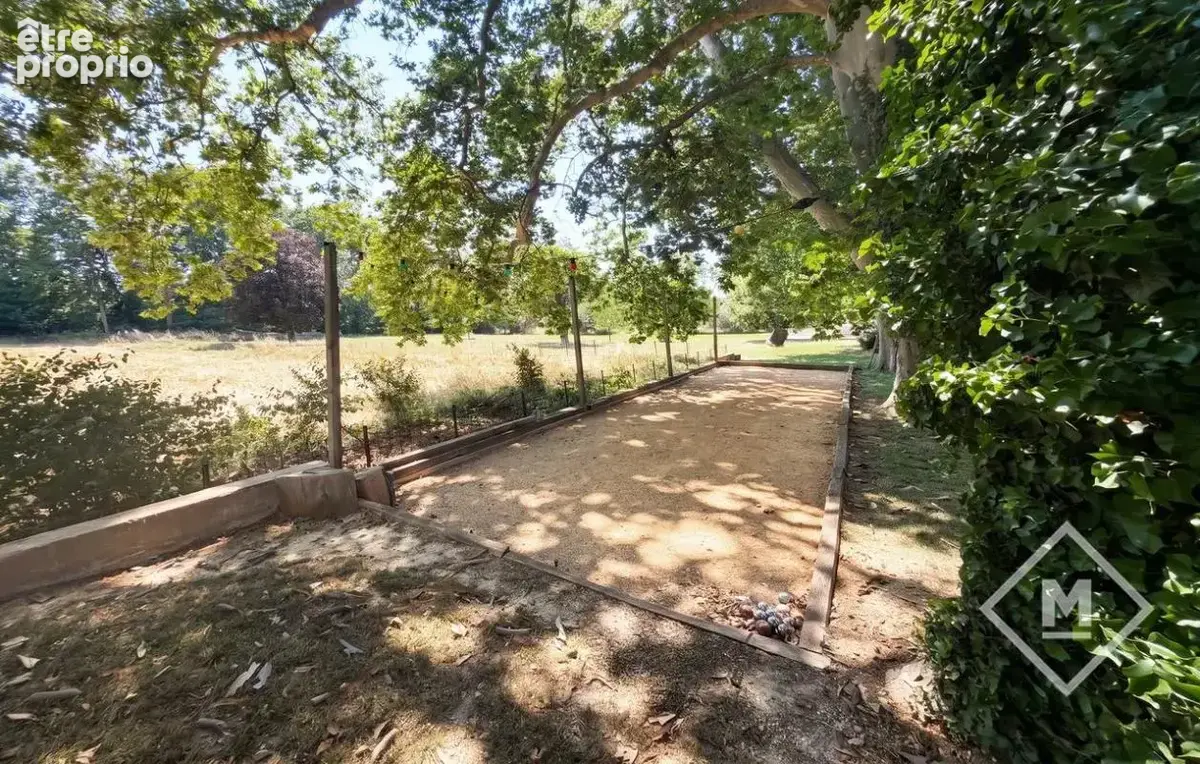 Ancien corps de ferme du XVIIᵉ siècle – 256 m² sur 5 000 m² de parc arboré - photo 10