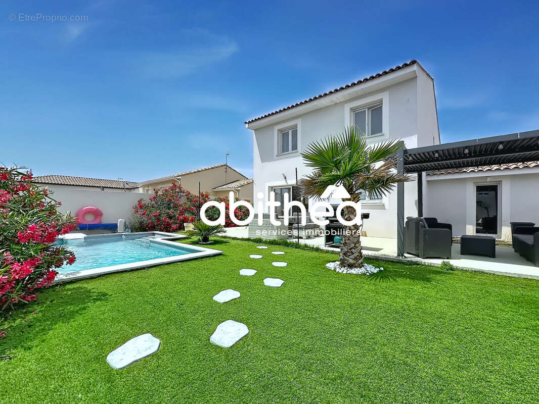 Villa 3 faces - 131 m2 - 4 chambres dont 1 au rdc - jardin piscine et garage - montblanc - photo 2