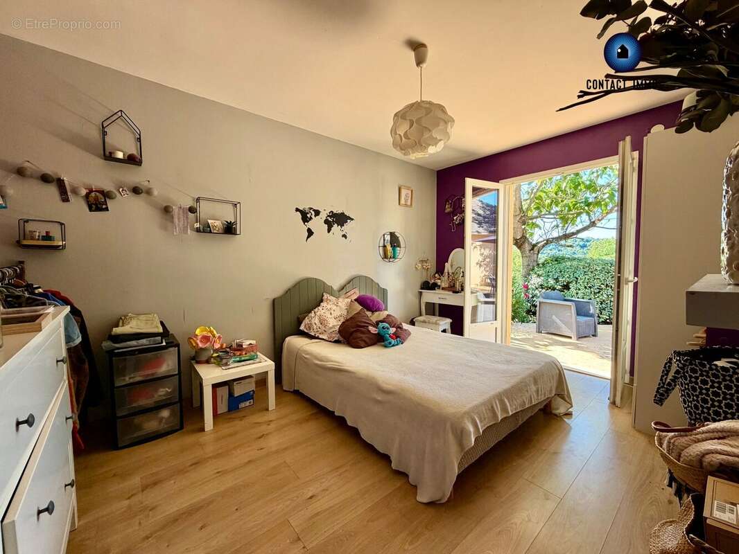 Maison 158 m² à Sainte-Fereole  - photo 8