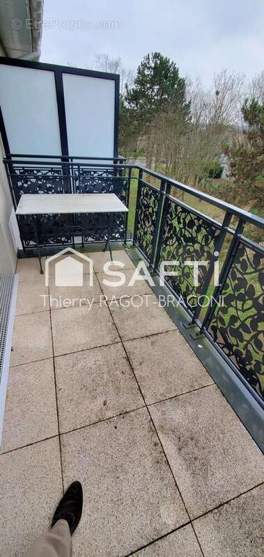 Photo 7 - Appartement à JOUY-LE-MOUTIER