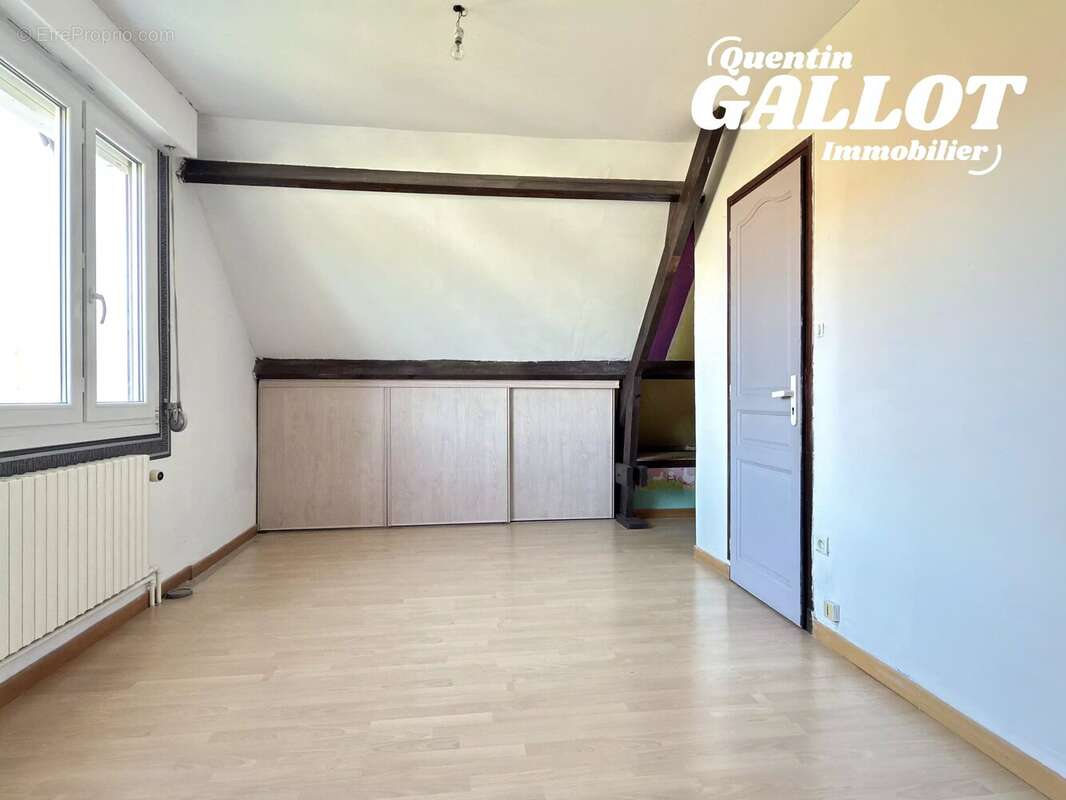 Maison 100 m² à Rieux-En-Cambresis  - photo 8