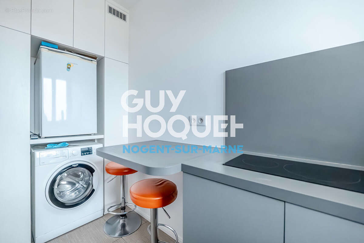 Appartement à SAINT-MAUR-DES-FOSSES