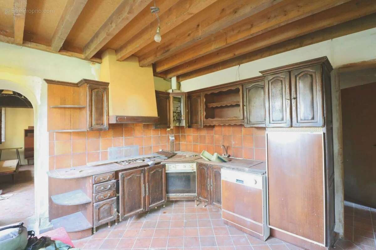 Maison à LA GUERCHE-SUR-L&#039;AUBOIS