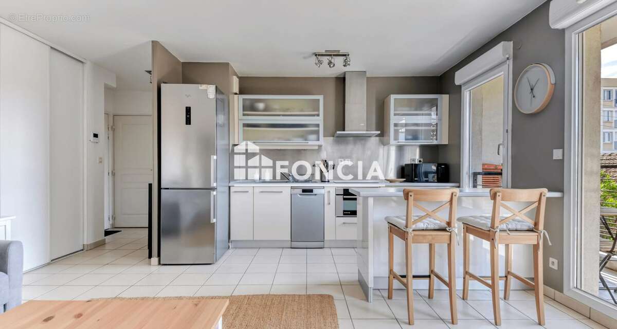 Appartement à VAULX-EN-VELIN