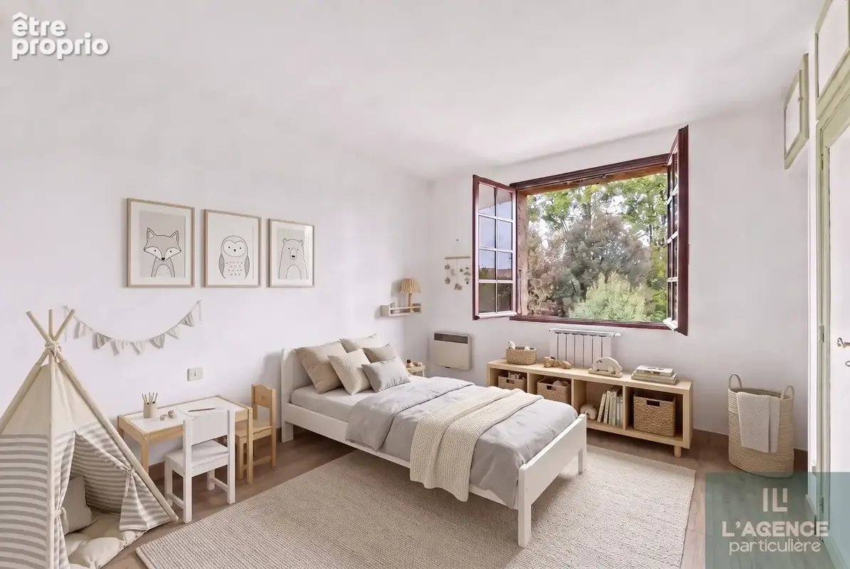 Maison T5 de 145 m2 avec comble de 152 m2 et sous-sol de 157 m2 sur un terrrain arboré de 2500 m2 - photo 12
