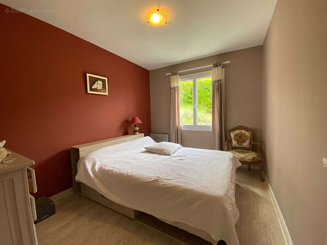 Maison à COULOUNIEIX-CHAMIERS