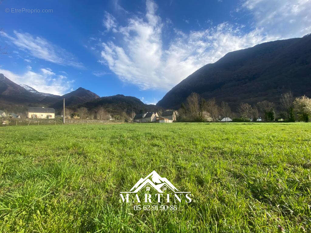 Terrain à ARGELES-GAZOST