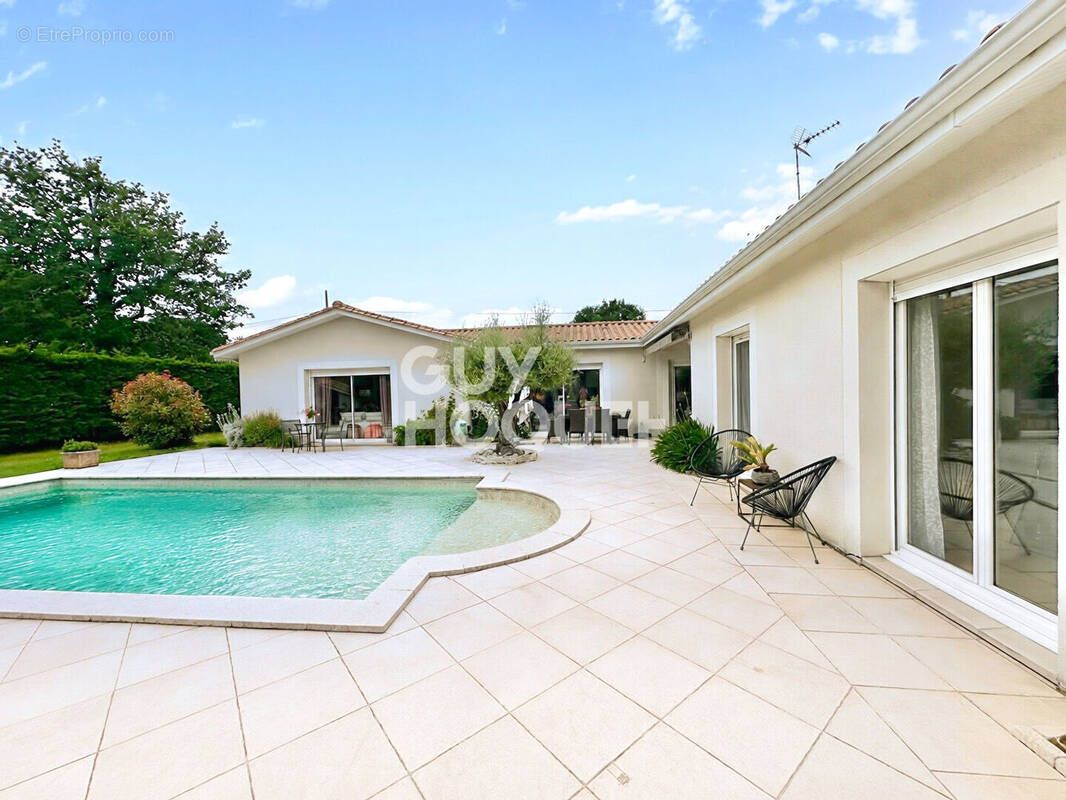 Maison à GUJAN-MESTRAS