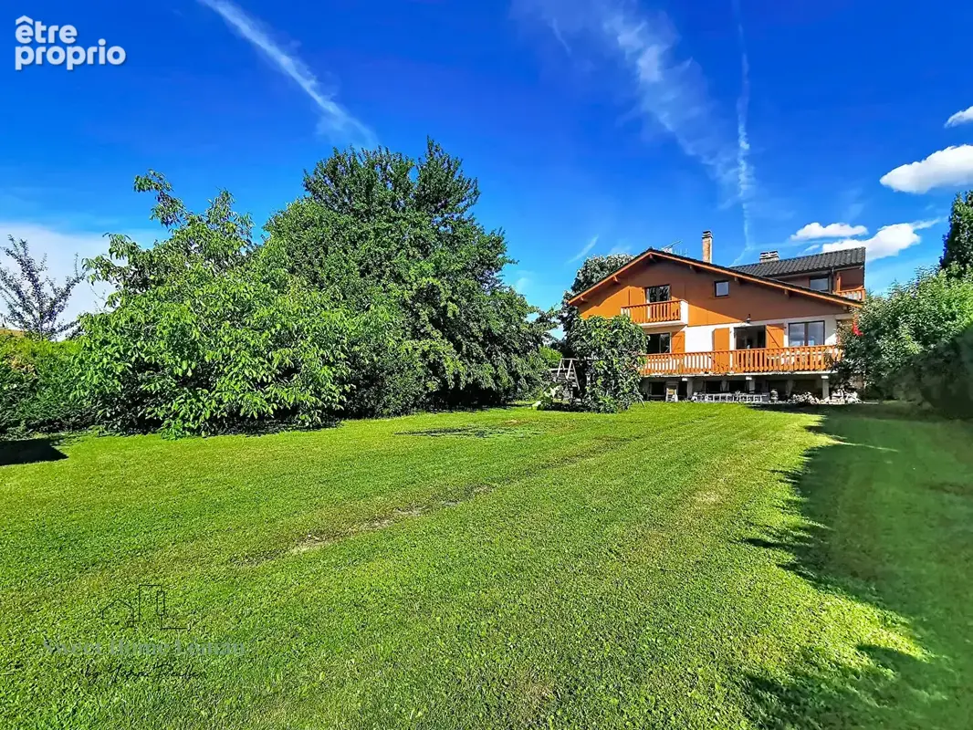 Maison de 2 apparts sur terrain 1900m² - photo 2