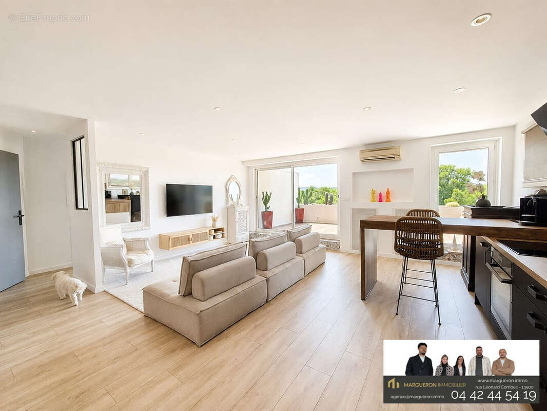 Appartement 69 m² à Martigues  - photo 4