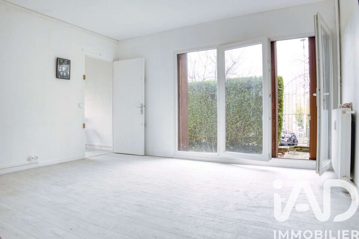 Photo 2 - Appartement à BAGNOLET