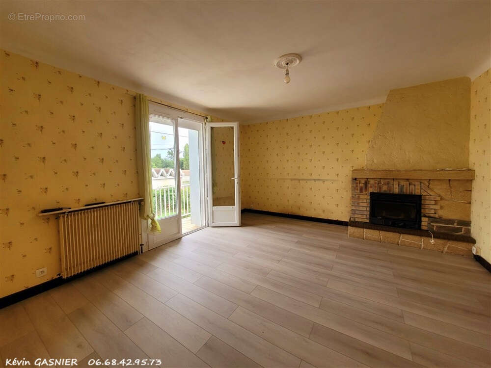 Maison à CHASSENEUIL-SUR-BONNIEURE