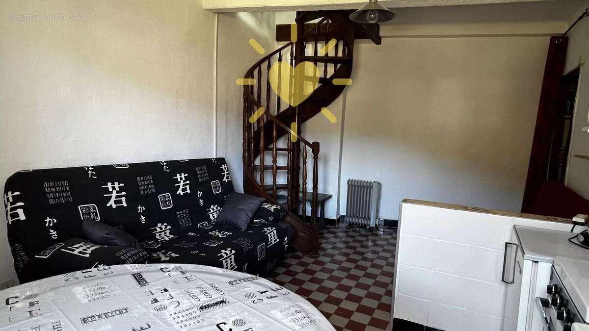 Appartement à CLAVIERS
