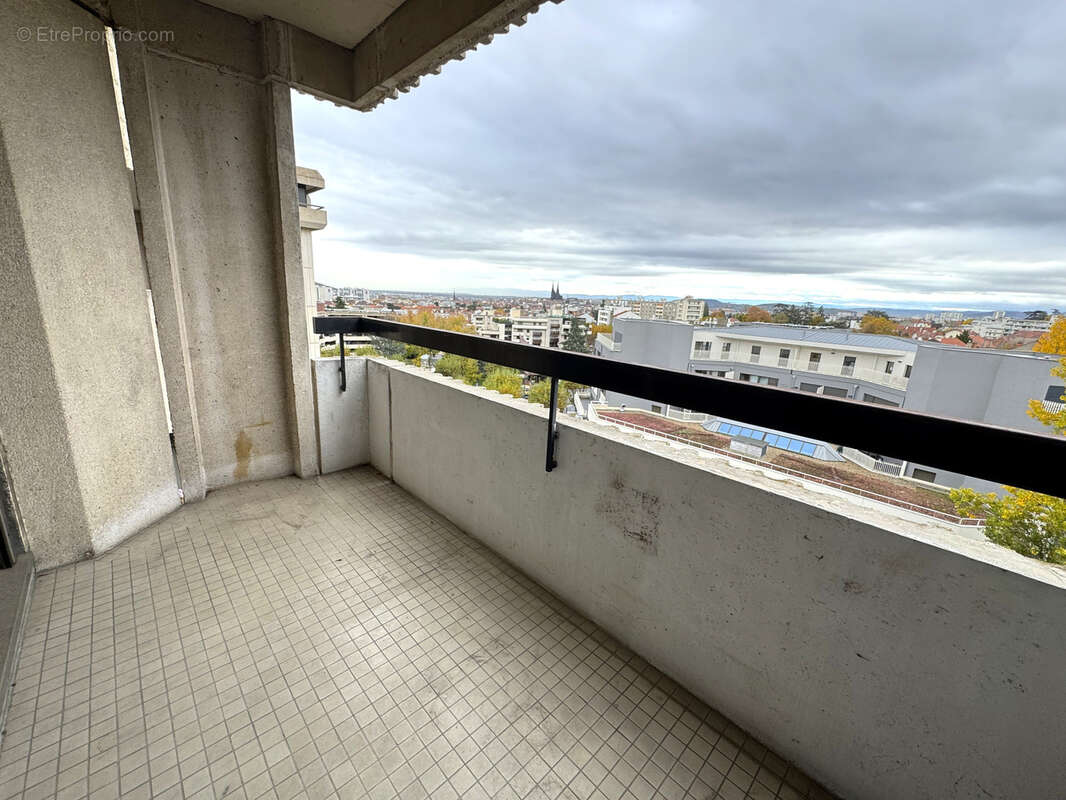 Appartement à CHAMALIERES