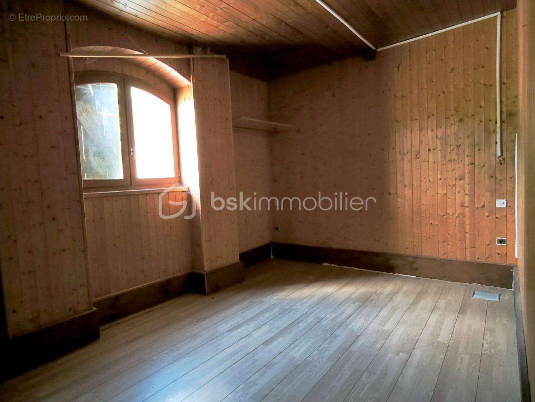 Mieussy – Ivoray : Ancienne ferme 245 m² à rénover - photo 8