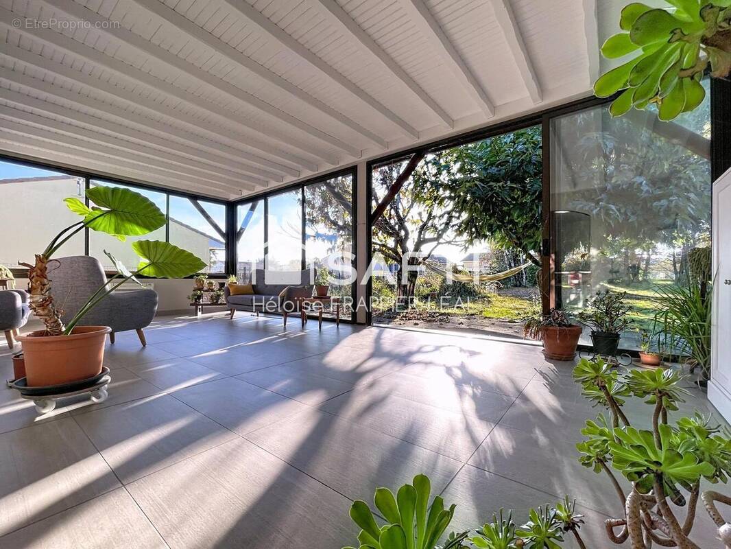 Photo 1 - Maison à CUSSAC-FORT-MEDOC