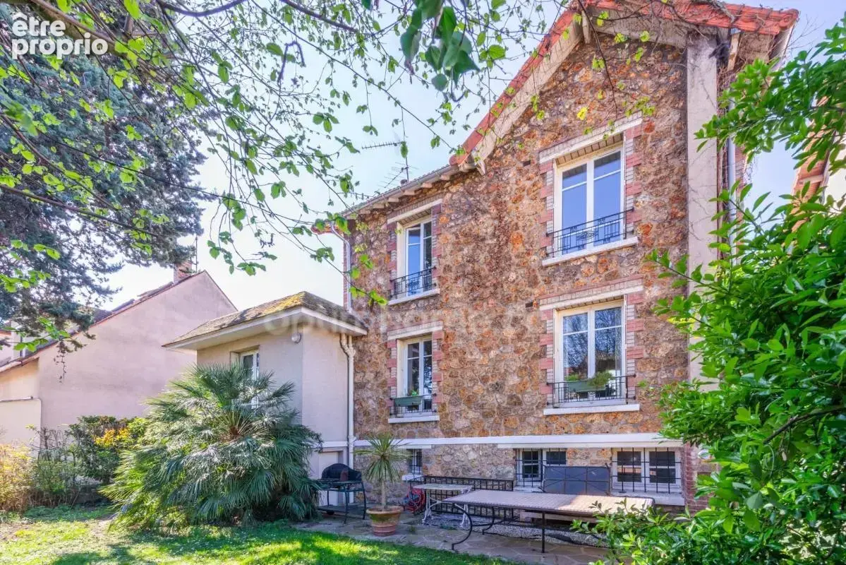 Sartrouville (78500) - maison familiale - 4 chambres - jardin - rer sartrouville - photo 2
