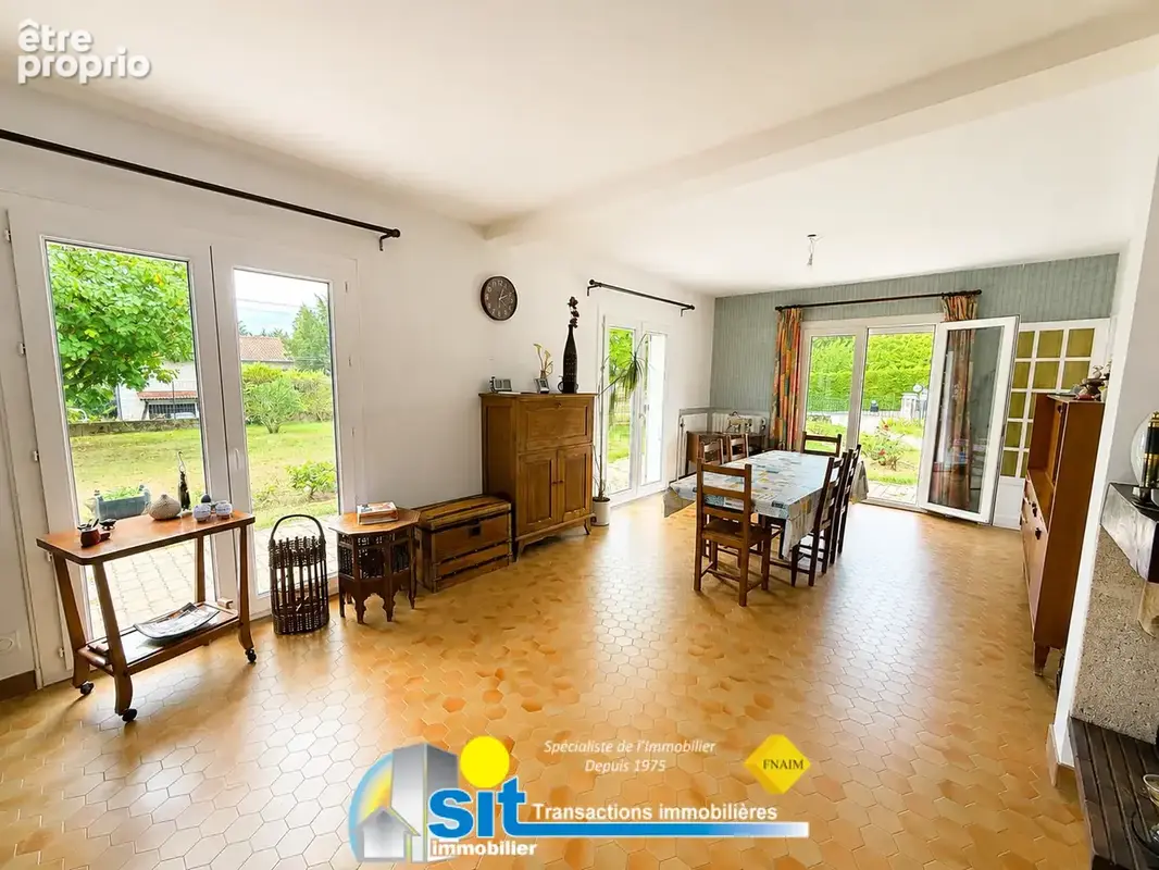 Maison traditionnelle offrant deux logements - photo 9
