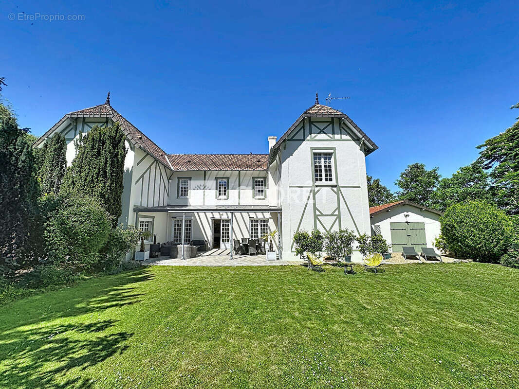 Maison à VILLENNES-SUR-SEINE