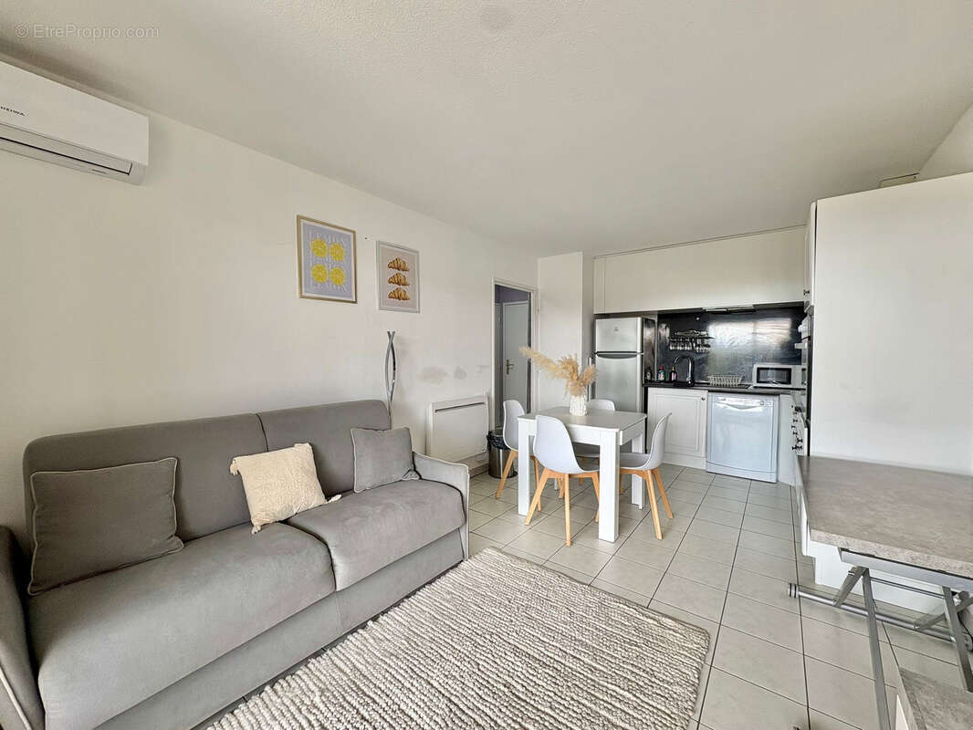 Appartement à FREJUS