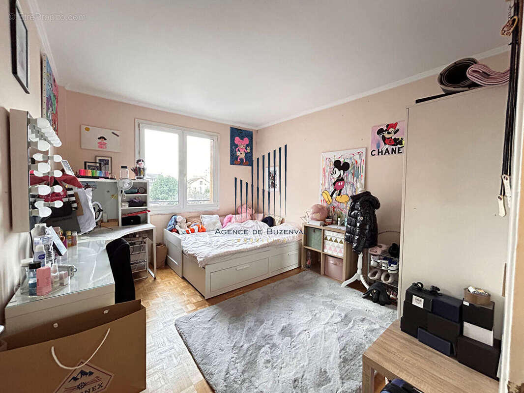 Appartement à RUEIL-MALMAISON