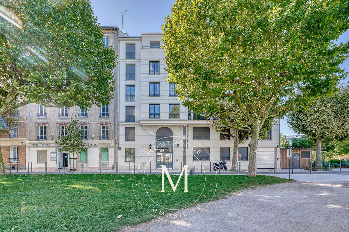 Appartement à MONTROUGE