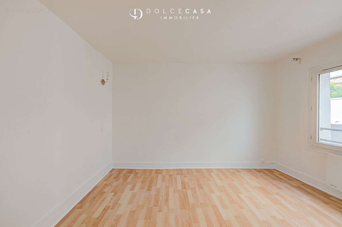 Appartement à NOGENT-SUR-MARNE
