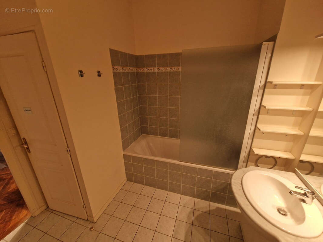 Appartement à FONTAINEBLEAU
