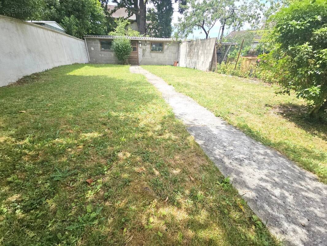 Maison à LIVRY-GARGAN