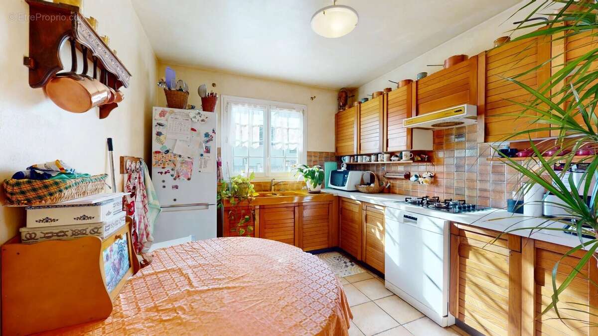 Maison à MONTFERMEIL