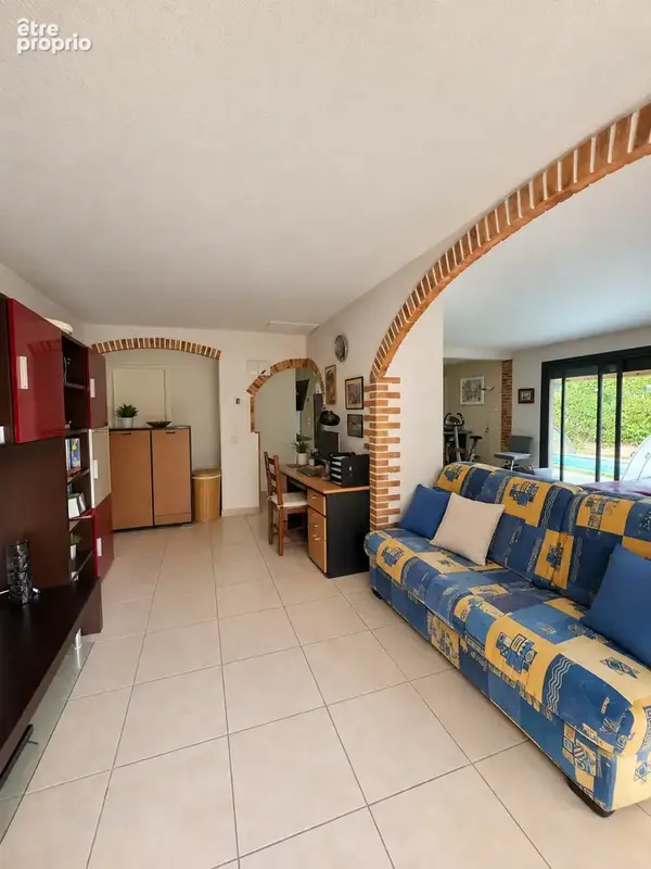 Villa 4 pièces 108 m2 plain-pied avec garage et piscine - photo 5