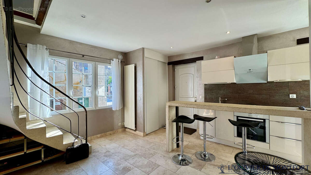 Maison à GARANCIERES