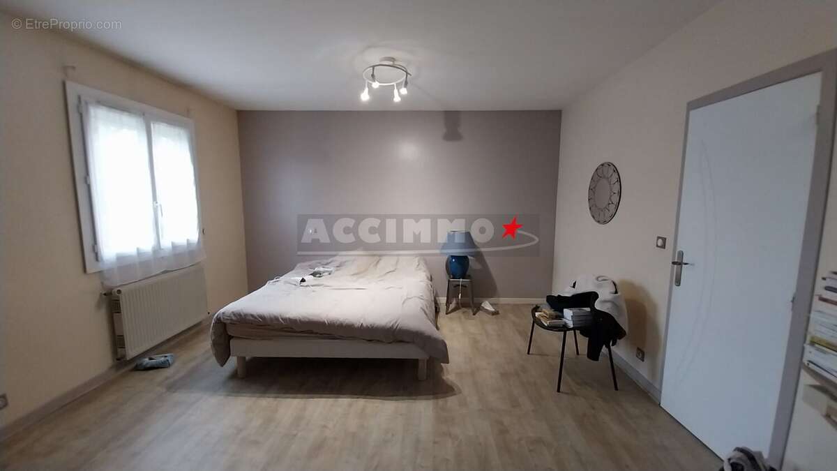 Maison à SAINT-ORENS-DE-GAMEVILLE