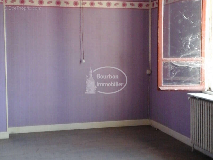 Maison à PIERREFITTE-SUR-LOIRE