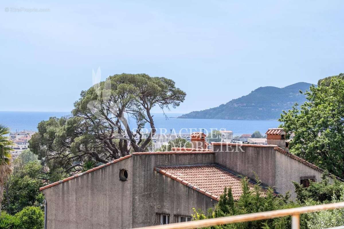 Maison à CANNES