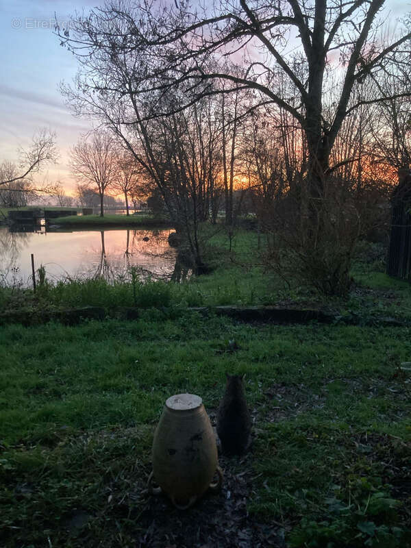 Maison à SAINT-FORT-SUR-GIRONDE
