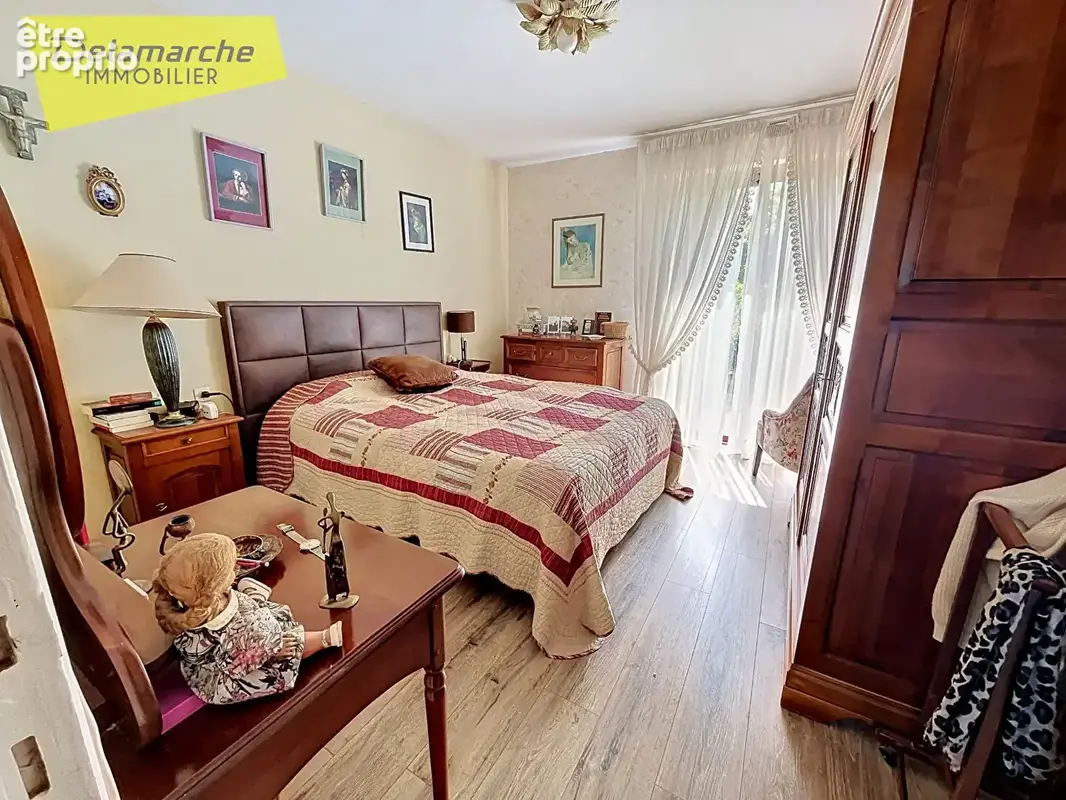 Maison à vendre à AVRANCHES (50300), 7 pièces, 4 chambres , sous-sol, 1663m² de terrain . - photo 11