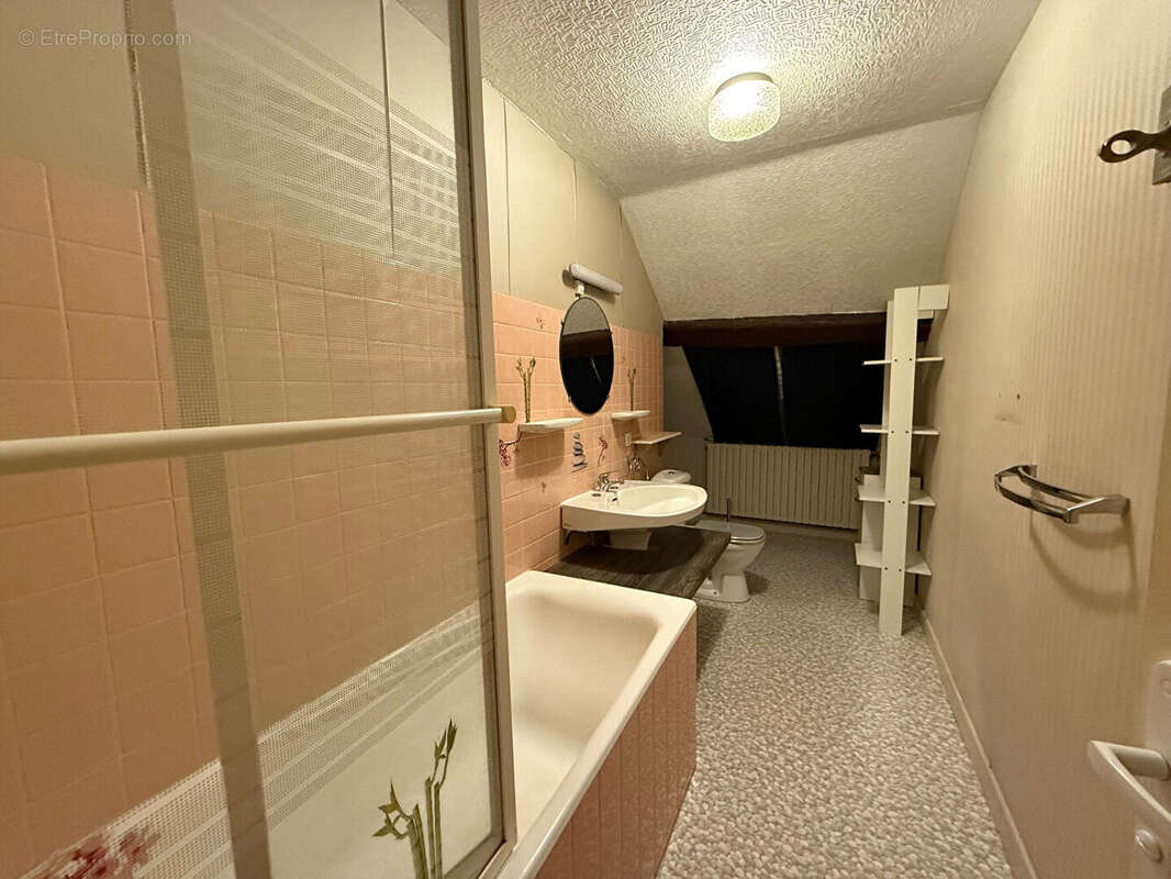 Maison à MENETOU-SALON